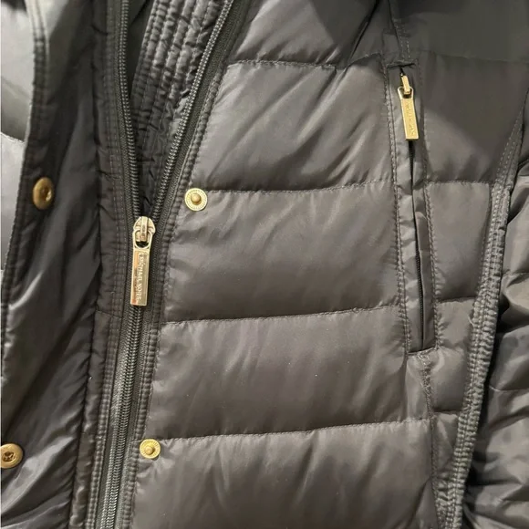 Michael Kors Hooded Puffer Coat - Size Small | Color: Olive Green - Picture 8 of 14
